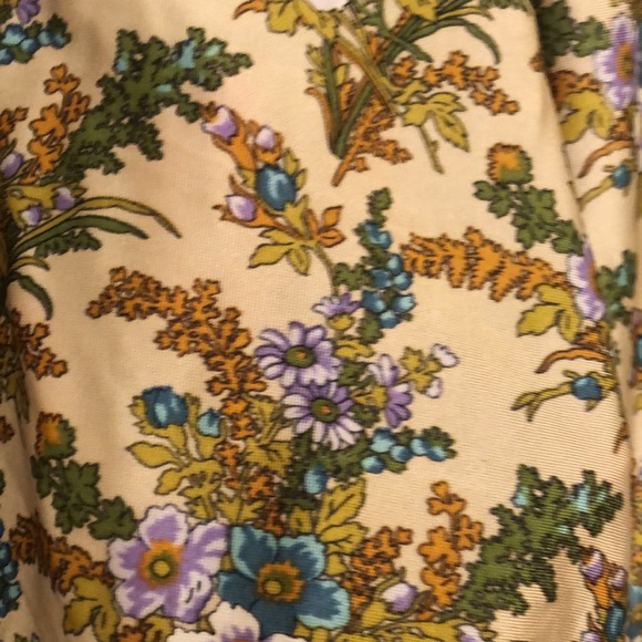 Funky 70’s Blouse - Picture 3 of 6